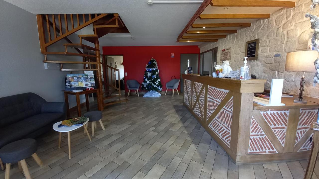 Etesia Hotel Feurs Exterior foto